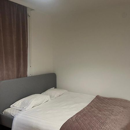 L'Appartement Du Pere Noel Genève Eksteriør bilde