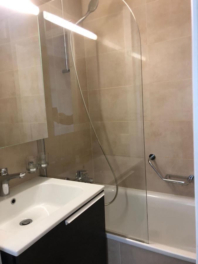 L'Appartement Du Pere Noel Genève Eksteriør bilde